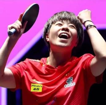 雷速直播-拳击热身赛焦点战：剑门天狼队强势横扫塞北白虎队，新星闪耀。临场应变见真章的简单介绍